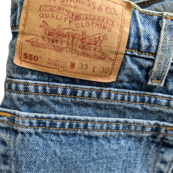 Vintage Levi Jeans - Picture 2 of 3